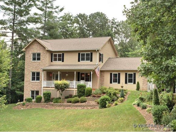10 MEADOW BROOK DRIVE