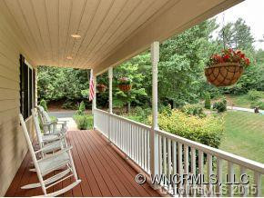 10 MEADOW BROOK DRIVE - Photo 2