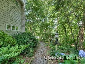233 Laurel Circle - Photo 11
