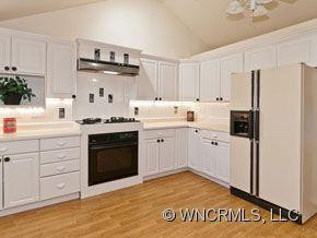 233 Laurel Circle - Photo 6