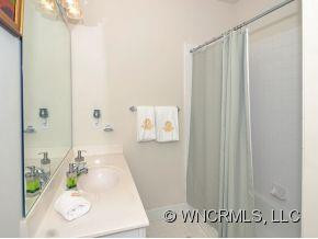 1026 Columbine Road - Photo 11