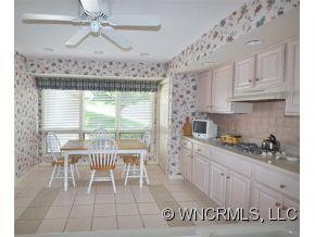 500 Candlewood Lane - Photo 6