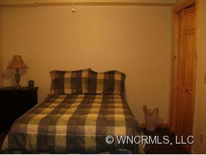 366 Grand Oak Trail - Photo 11