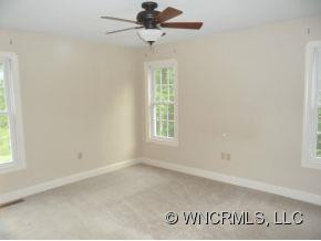 36 Sapling Lane - Photo 4