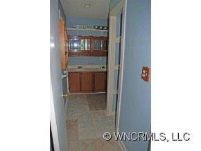 195 W Cove Rd - Photo 3