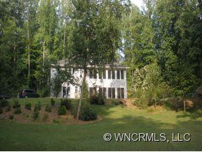 24 WHISPERING WOODS - Photo 4