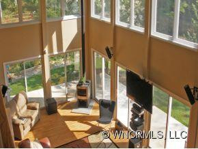 24 WHISPERING WOODS - Photo 5