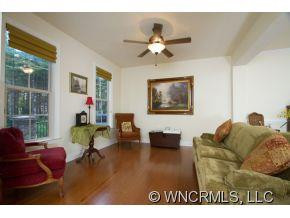 295 HOLLY HAVEN COURT - Photo 6
