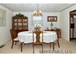 4 Fieldcrest Circle - Photo 3