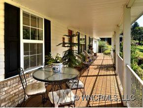 9 JAMIE HILL DRIVE - Photo 3
