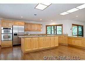 618 OVERLOOK DRIVE - Photo 4