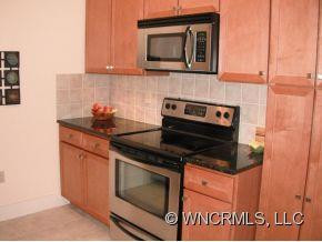 9 KENILWORTH KNOLL #416 - Photo 2