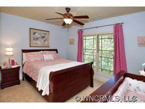22 Jeff Drive - Photo 9
