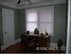245 RIVERVIEW DRIVE - Photo 6