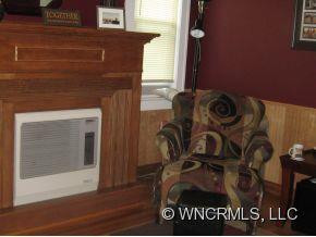711 Center Street - Photo 11