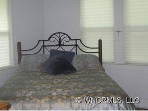 711 Center Street - Photo 8