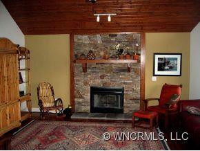 311 COYOTE HOLLOW ROAD - Photo 2