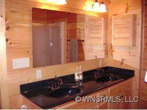 201 Lake Road - Photo 4