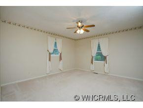 151 KENT LANE - Photo 7