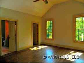 412 Stratford Road - Photo 6