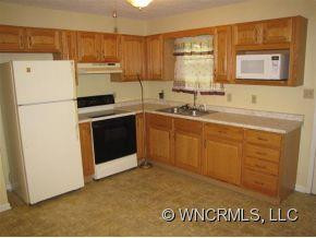 112 South Blue Ridge Road - Photo 2