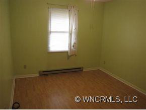 112 South Blue Ridge Road - Photo 3
