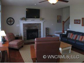 52 JUPITER HILLS DRIVE - Photo 2
