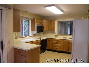 1005 Red Oak Drive - Photo 6