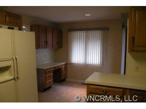 1005 Red Oak Drive - Photo 8