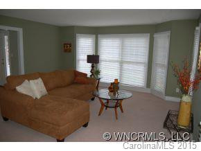 91 Hillcrest Drive - Photo 3