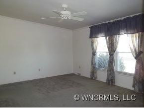 127 Middle Street - Photo 7