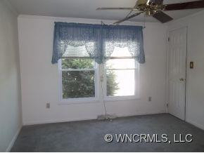 127 Middle Street - Photo 9