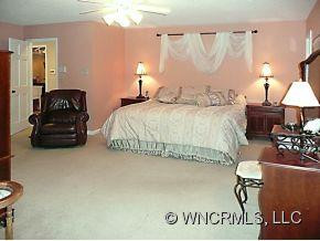 39 Hillcreek Drive - Photo 8