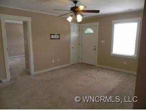 47 Kentucky Drive - Photo 3