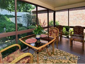 128 EXETER COURT - Photo 12