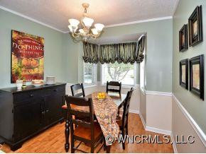 128 EXETER COURT - Photo 4
