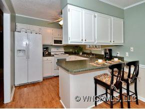 128 EXETER COURT - Photo 5