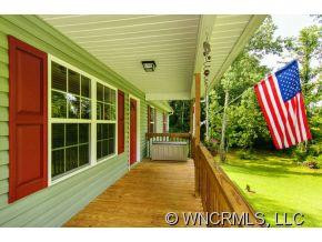 211 Old Mars Hill Hwy - Photo 11
