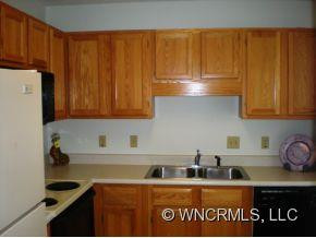 3004 Sagamore Lane - Photo 3