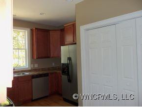 16 Sherwood Forest Drive - Photo 6