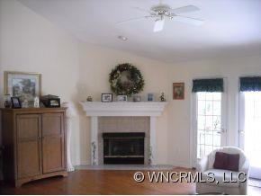 2709 Kalmia Lane - Photo 3