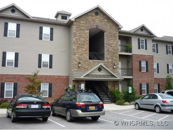 417 Appeldoorn Circle