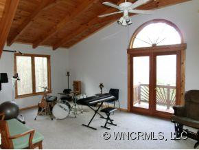 81 Marlowe Road - Photo 13