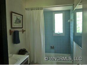 6 Golf View Road - Photo 10