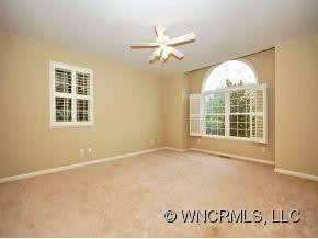 16 FAIRWAY VIEW DRIVE - Photo 8