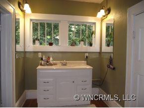 33 Allen Street - Photo 10