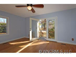 1 Pine Grove Court - Photo 9