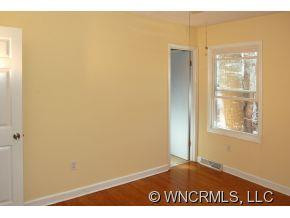 1 Pine Grove Court - Photo 10