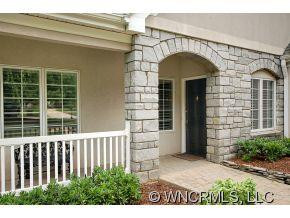 22 Clovelly Way - Photo 2