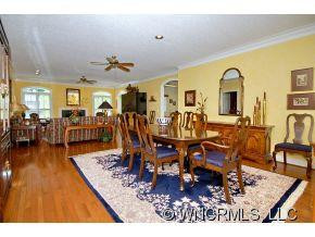 22 Clovelly Way - Photo 4